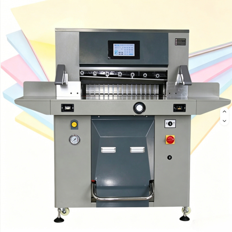 Commercial Book Printing Machines - เครื่องตัดกระดาษเชิงพาณิชย์ 670 มม. เครื่องตัดกระดาษไฮดรอลิกความแม่นยำสูงแบบ CNC สำหรับงานพิมพ์อุตสาหกรรมและการตัดกระดาษเป็นมัด